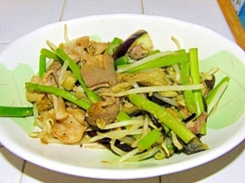 野菜たっぷり♪カレー風味の豚もつ入り野菜炒め